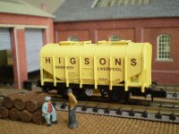 Bulk grain hopper wagon